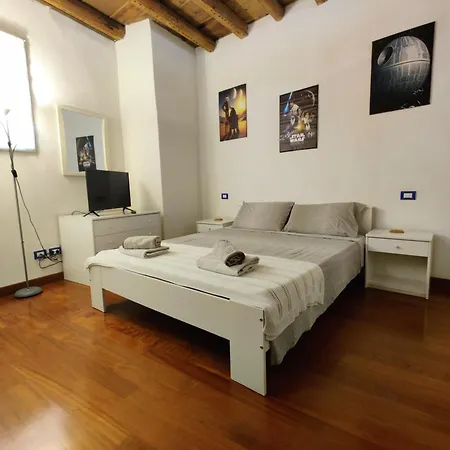 Happy Place, Centro * Vérone