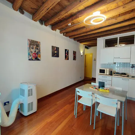 Happy Place, Centro * Vérone